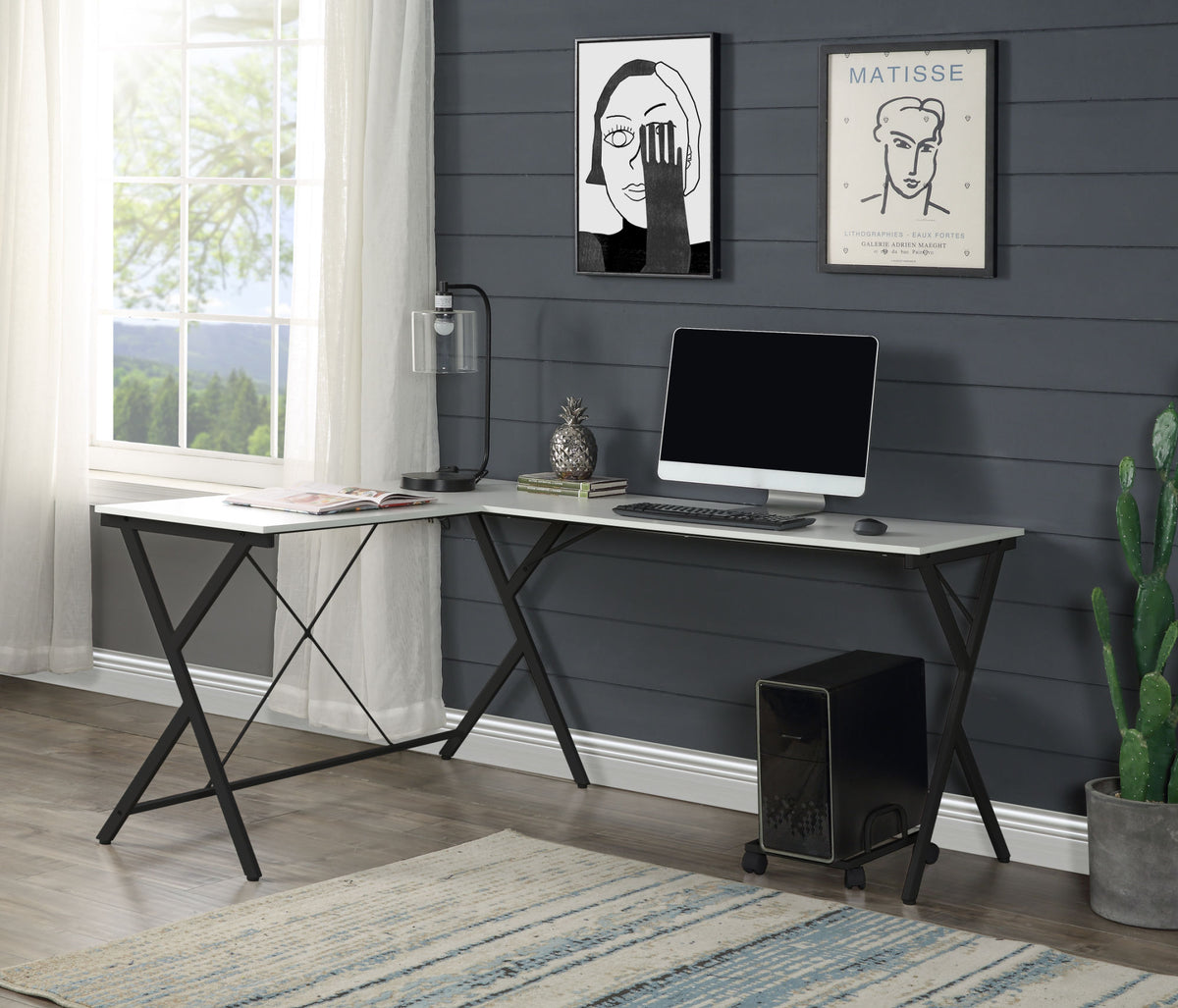 Dazenus Computer Desk in Black Finish