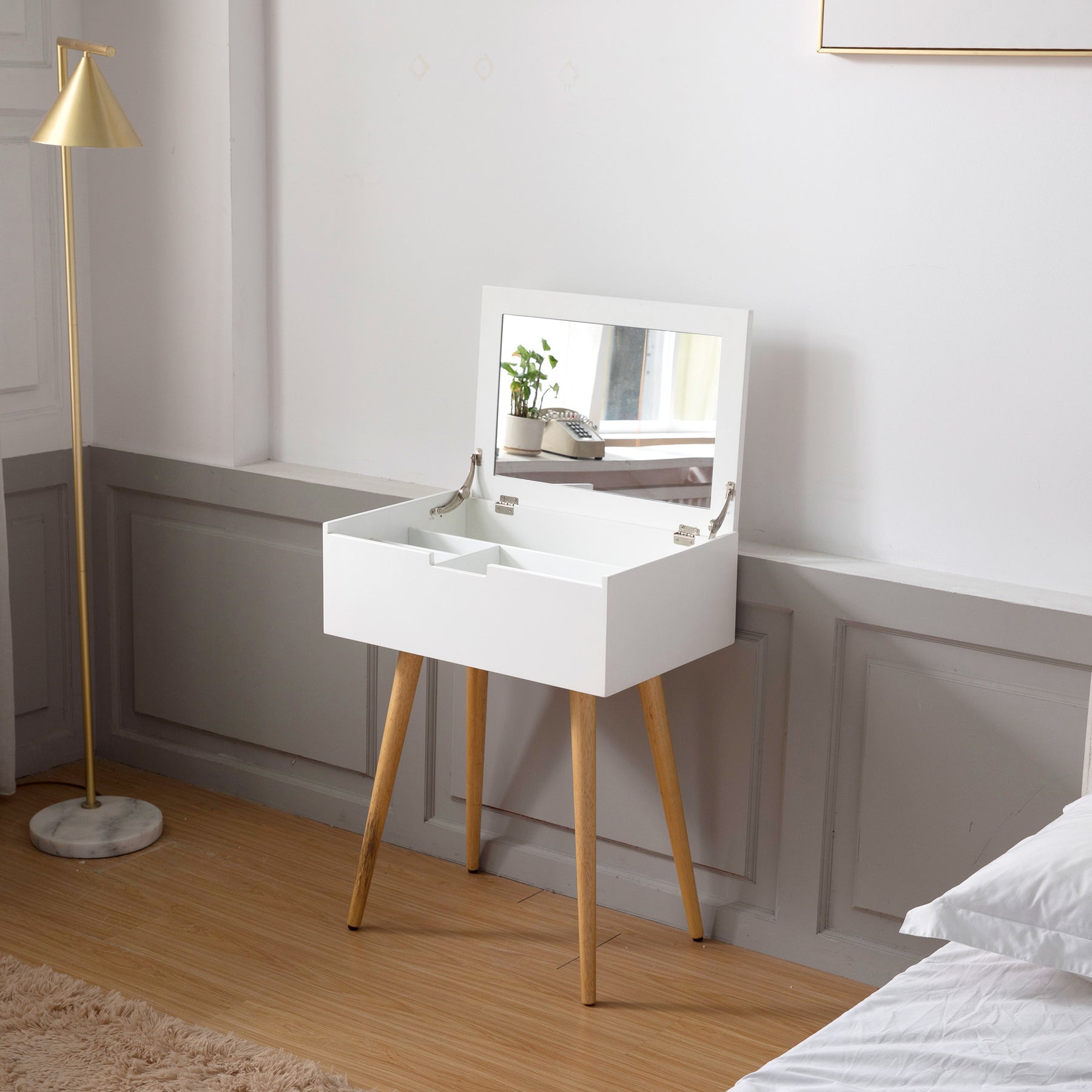 Luxury Solid Wood Dresser With Mirror