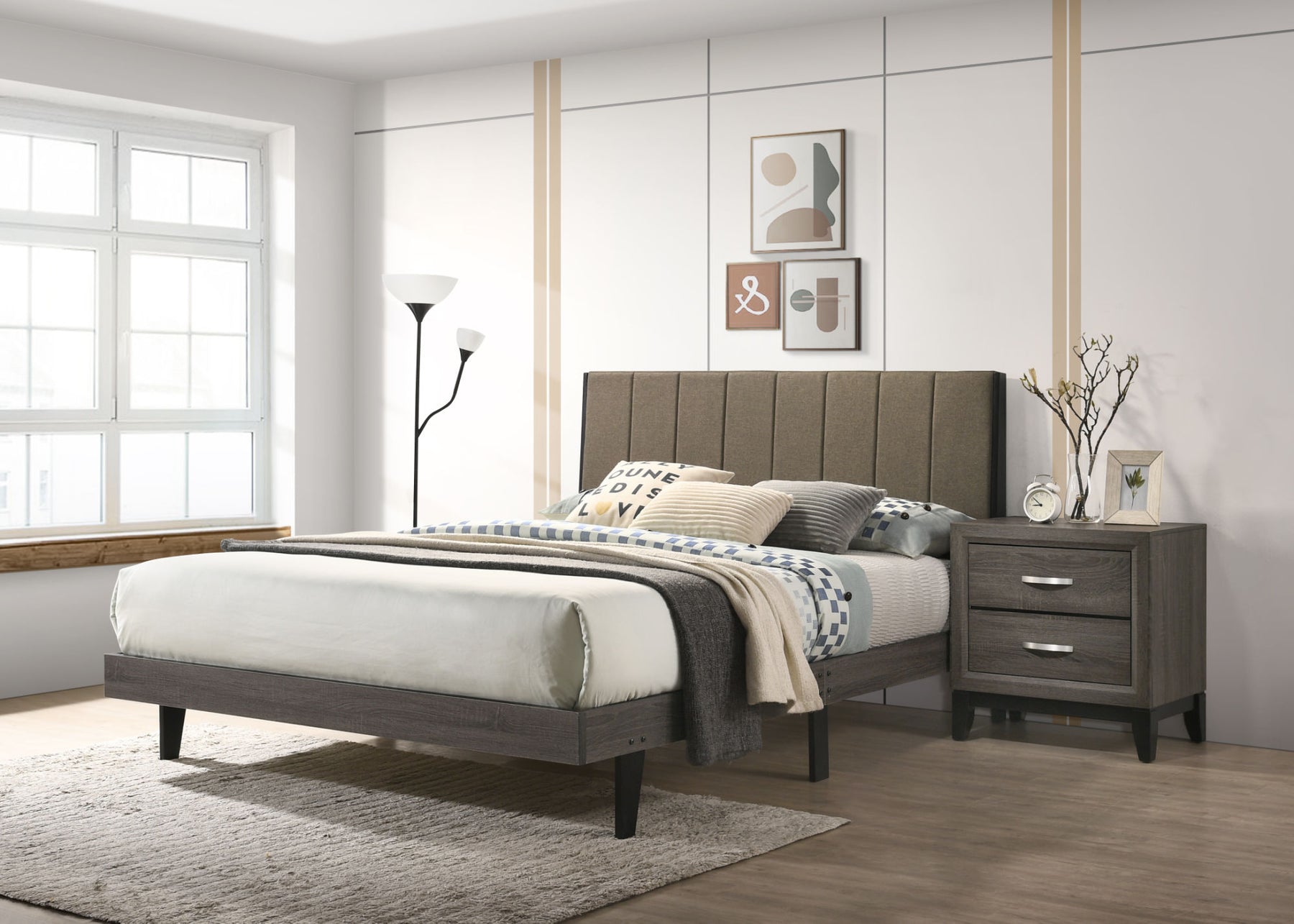 Valdemar Weathered Bed | Queen Size