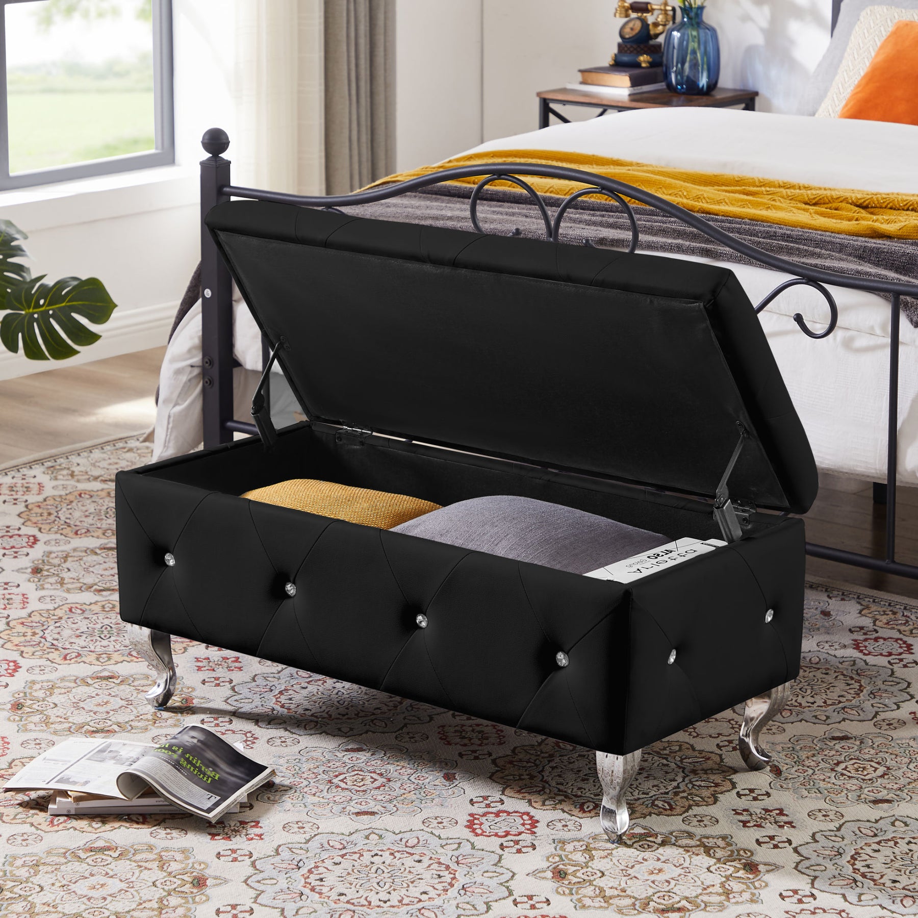 Black Flip Top Storage Bench: Organize with Style!